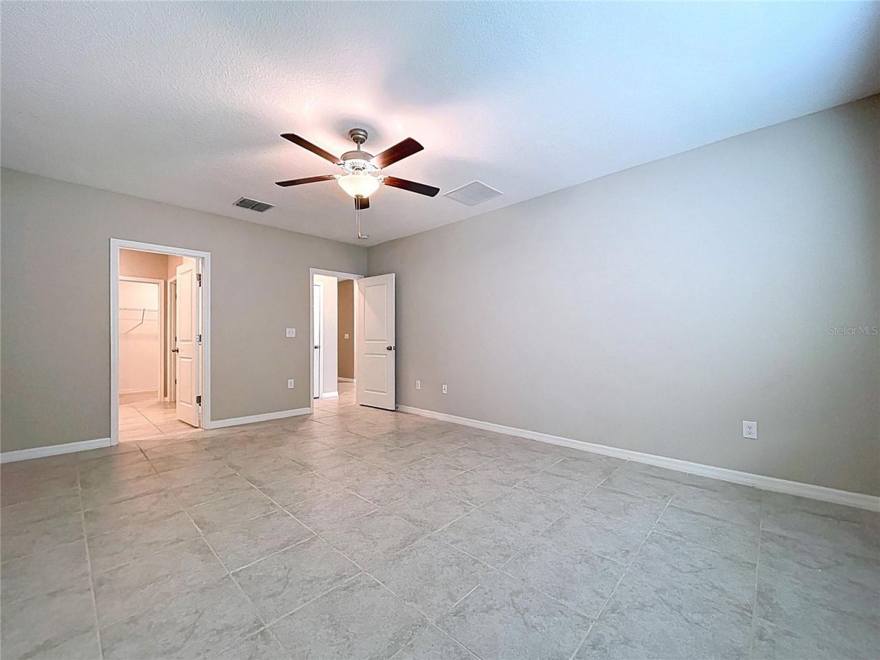 6822 King Creek Drive, Sun City Center, FL 33573 Photo