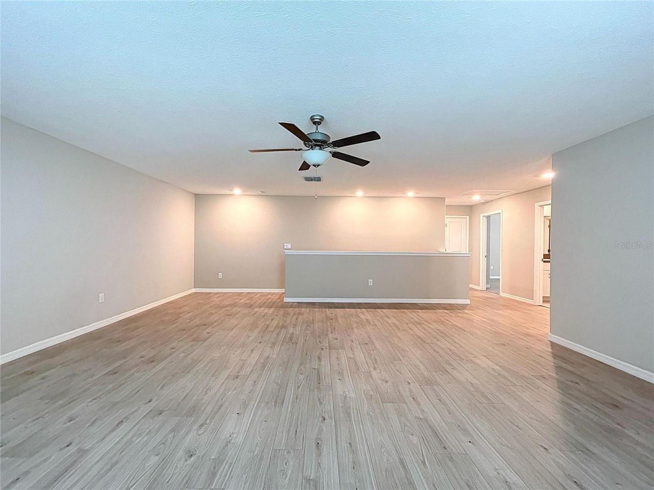 6822 King Creek Drive, Sun City Center, FL 33573 Photo