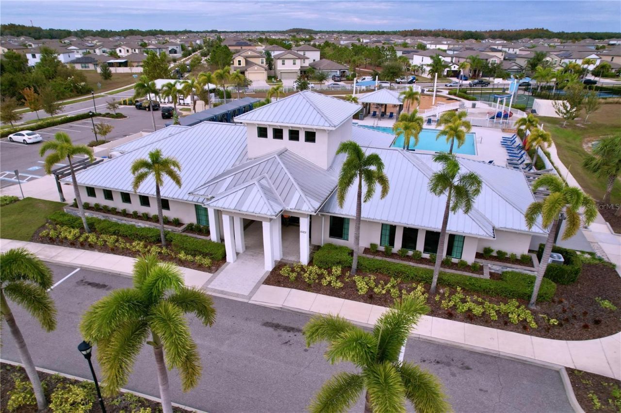 6822 King Creek Drive, Sun City Center, FL 33573 Photo