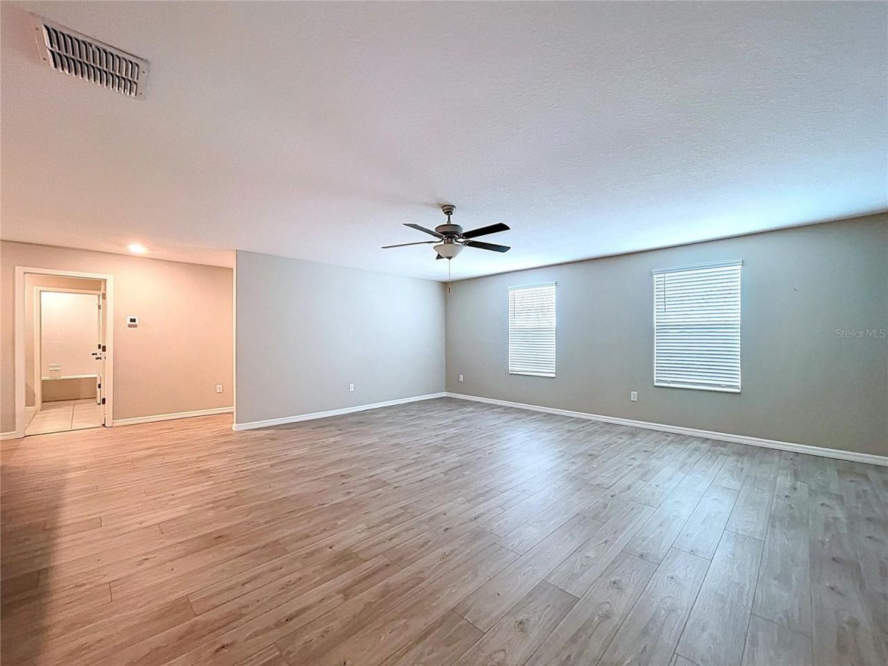 6822 King Creek Drive, Sun City Center, FL 33573 Photo
