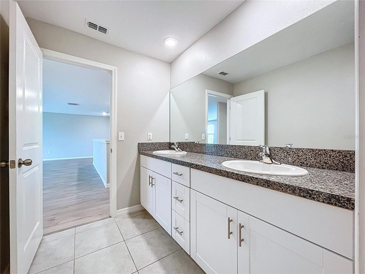 6822 King Creek Drive, Sun City Center, FL 33573 Photo