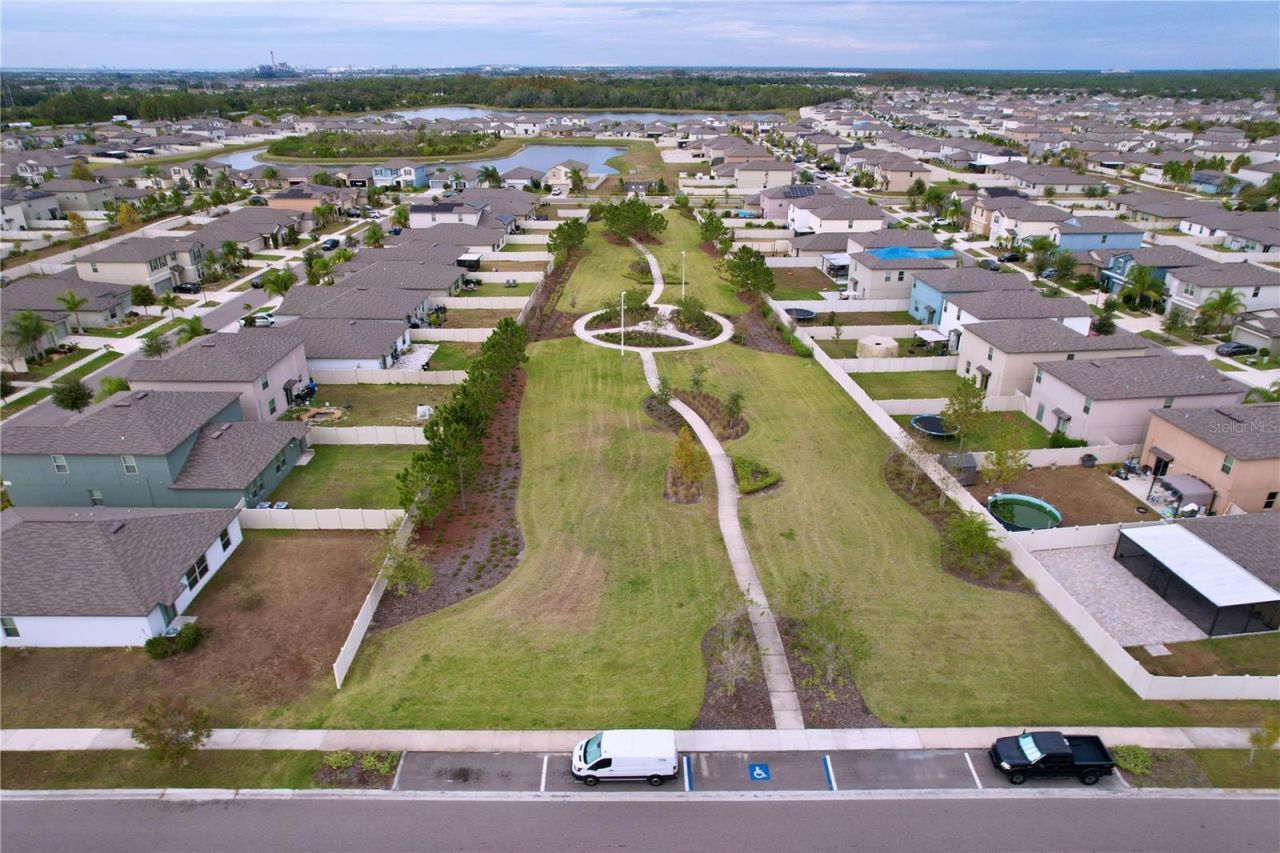 6822 King Creek Drive, Sun City Center, FL 33573 Photo