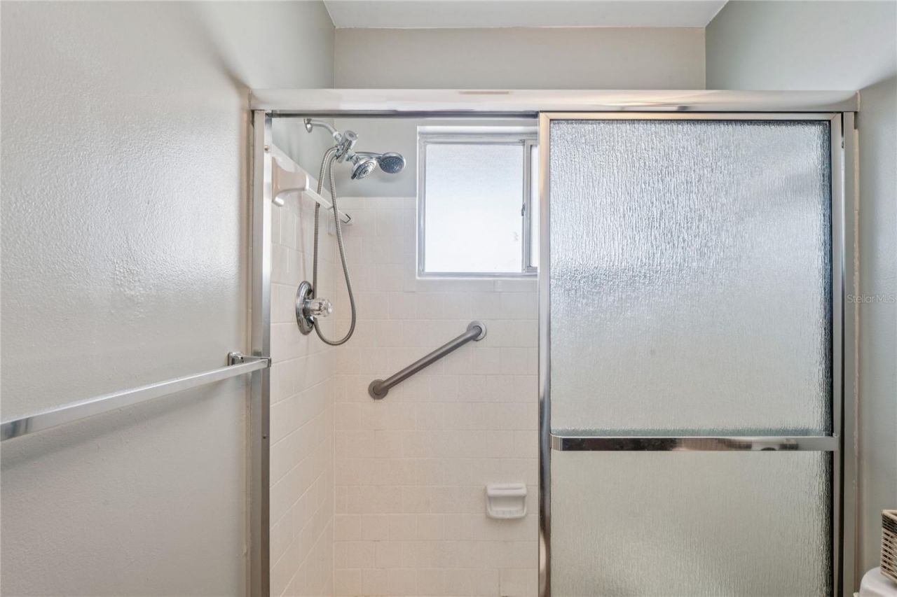 5873 Palm Lane, Unit B33, Bradenton, FL 34207 Photo