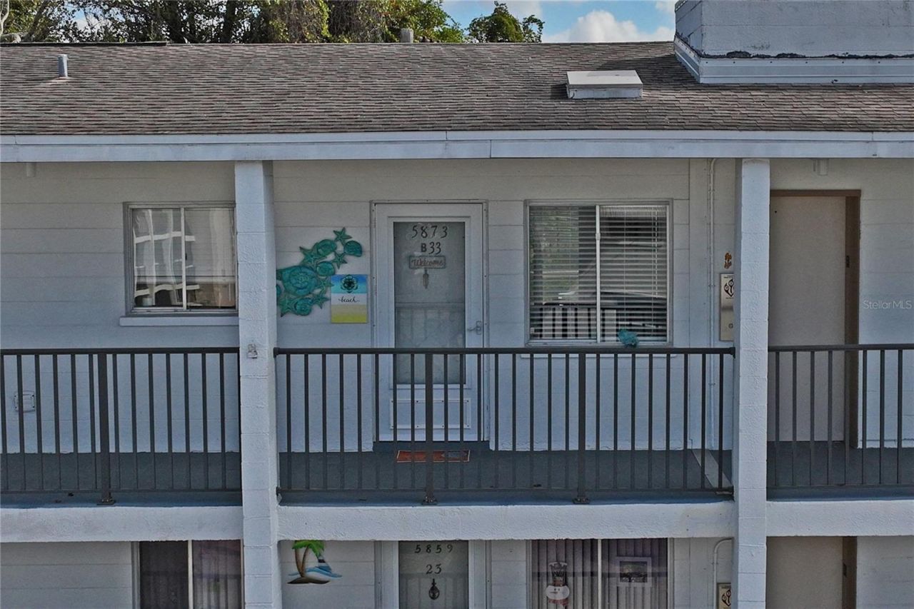 5873 Palm Lane, Unit B33, Bradenton, FL 34207 Photo