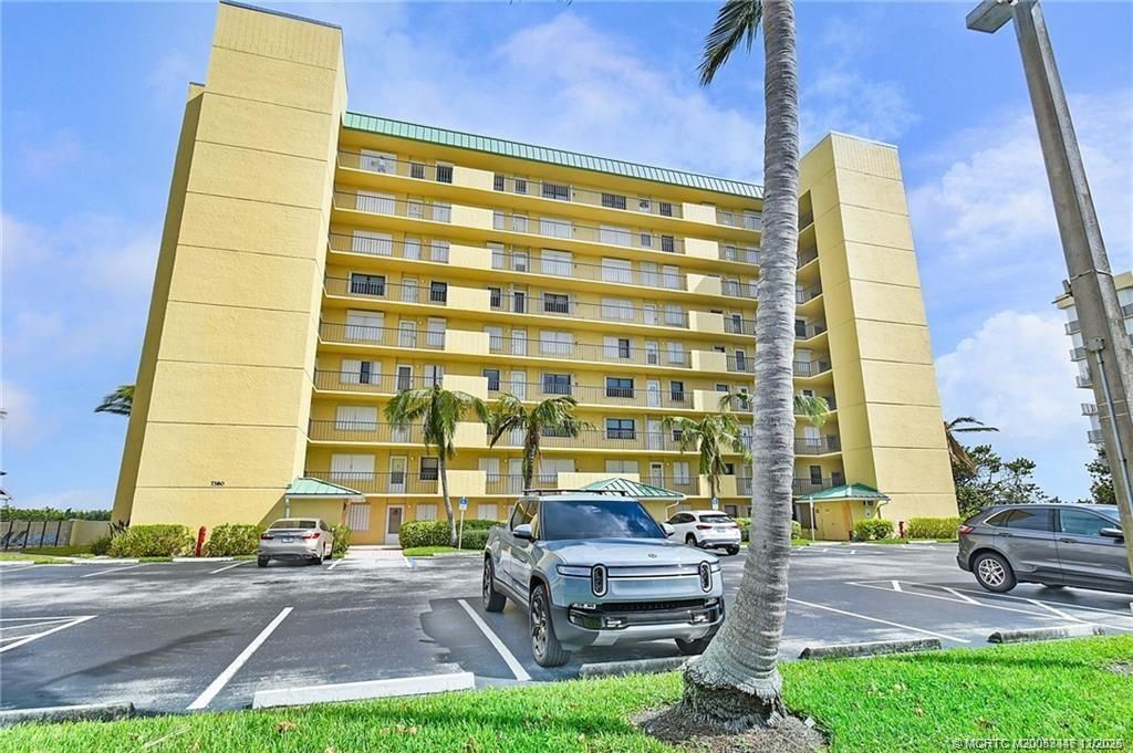 7380 S Ocean Drive, Unit 621, Jensen Beach, FL 34957 Photo