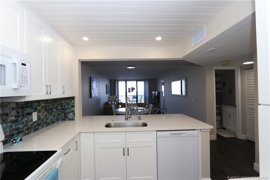 7380 S Ocean Drive, Unit 621, Jensen Beach, FL 34957 Photo