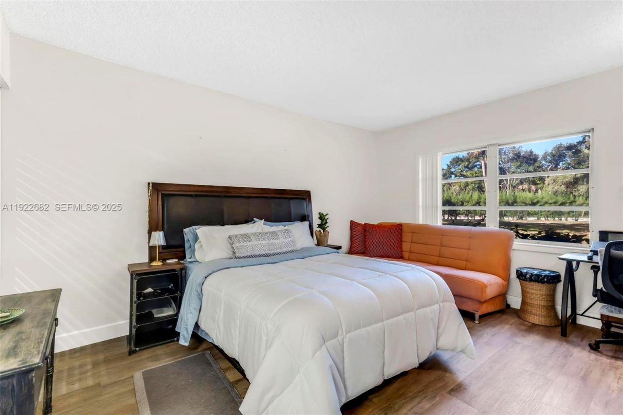 2300 SW 22nd Ave, Unit 109, Delray Beach, FL 33445 Photo