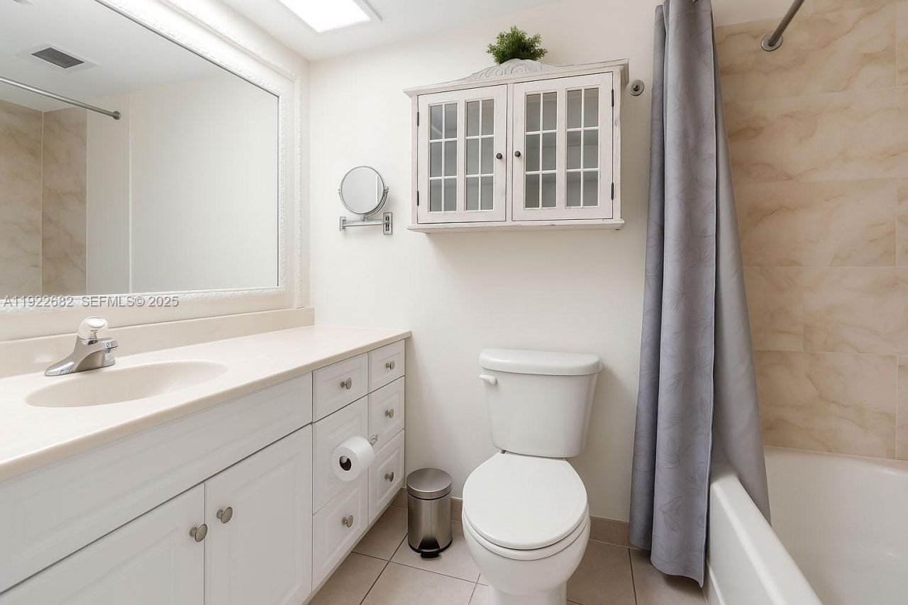 2300 SW 22nd Ave, Unit 109, Delray Beach, FL 33445 Photo