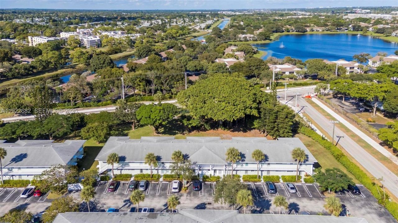 2300 SW 22nd Ave, Unit 109, Delray Beach, FL 33445 Photo
