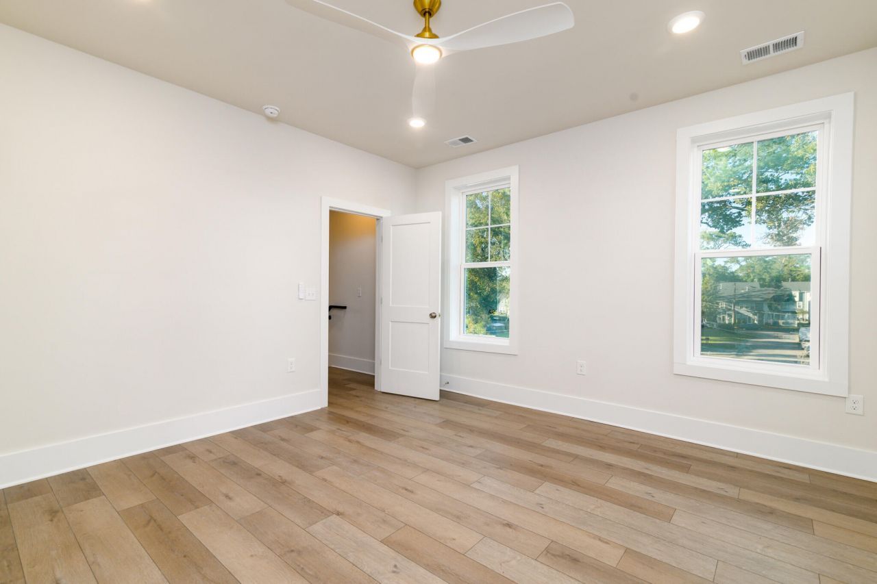 1150 Valdosta Street Photo 17