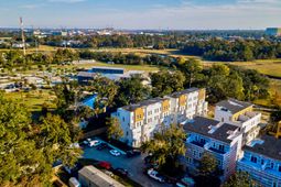 1150 Valdosta Street photo 4