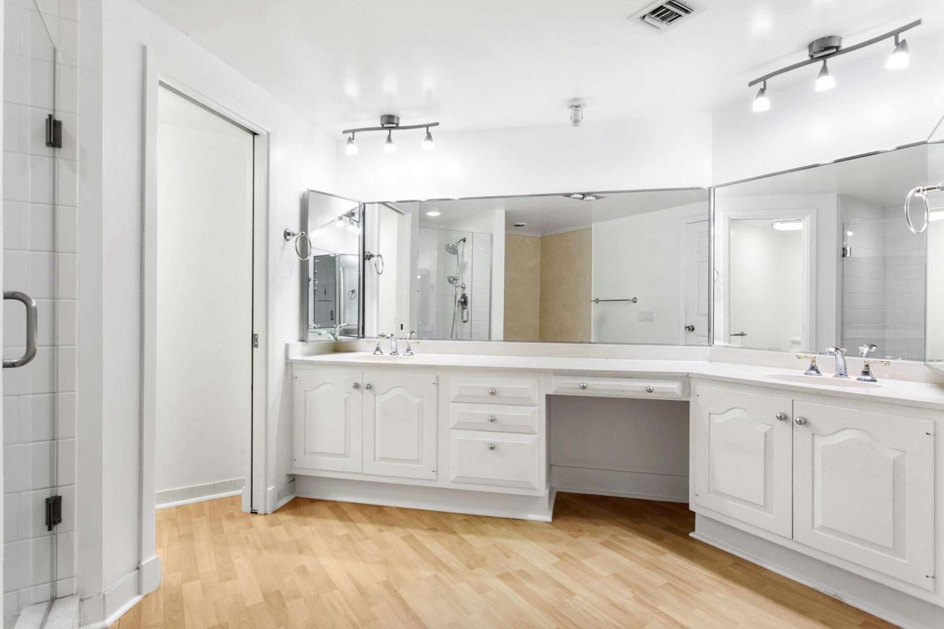 1100 Marine Way, Unit A3l + Boat, North Palm Beach, FL 33408 Photo