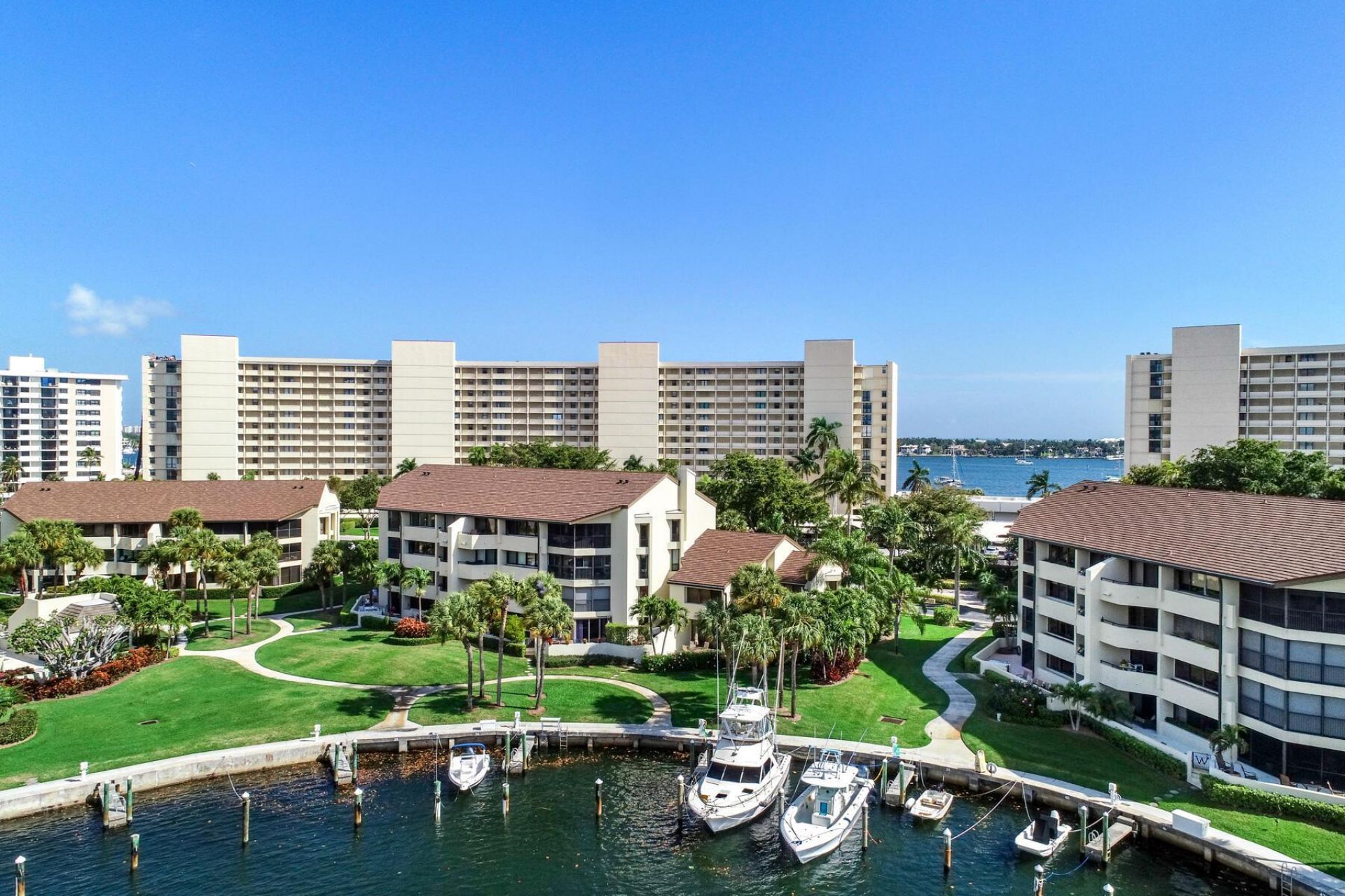 1100 Marine Way, Unit A3l + Boat, North Palm Beach, FL 33408 Photo