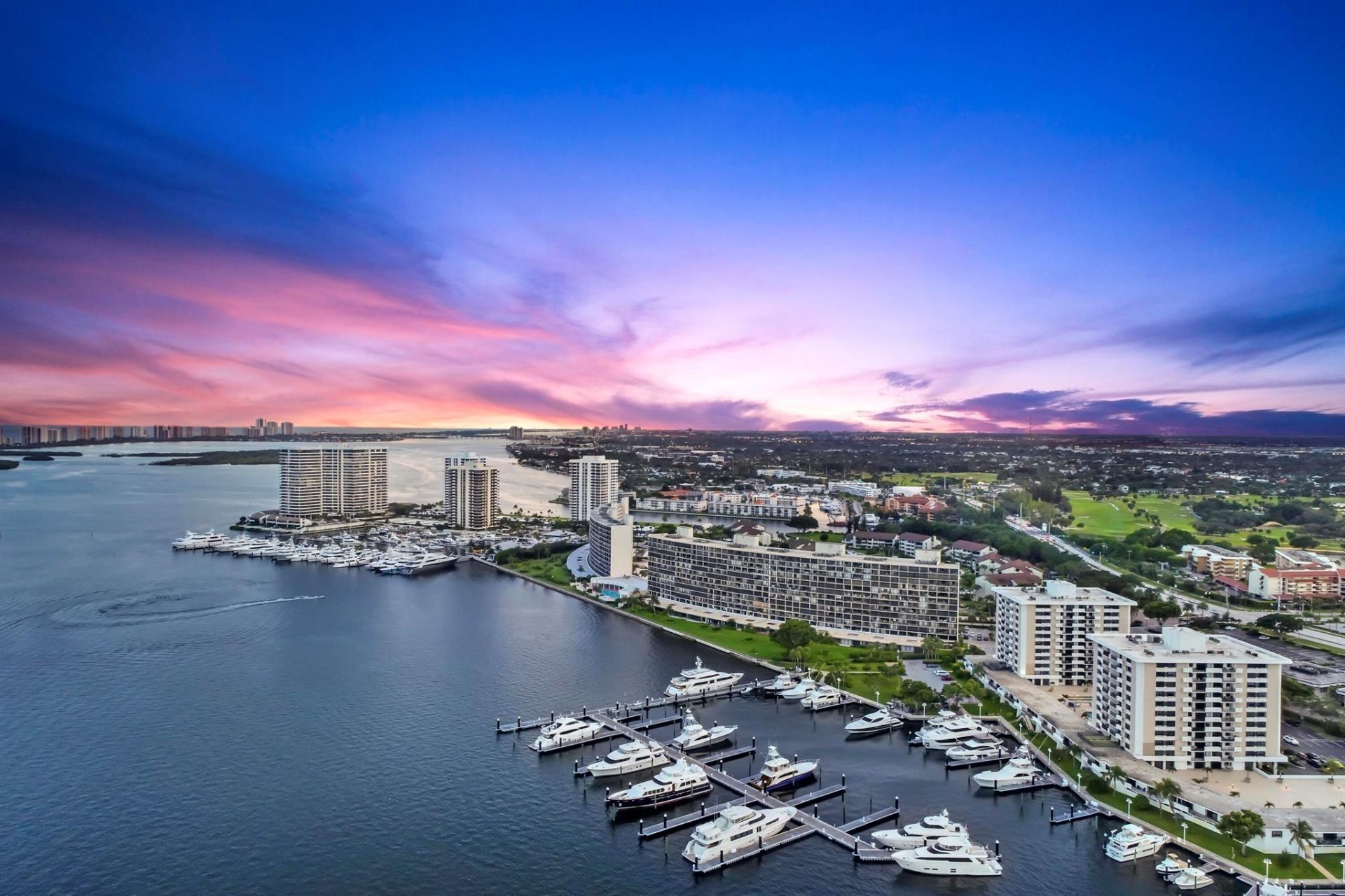 1100 Marine Way, Unit A3l + Boat, North Palm Beach, FL 33408 Photo