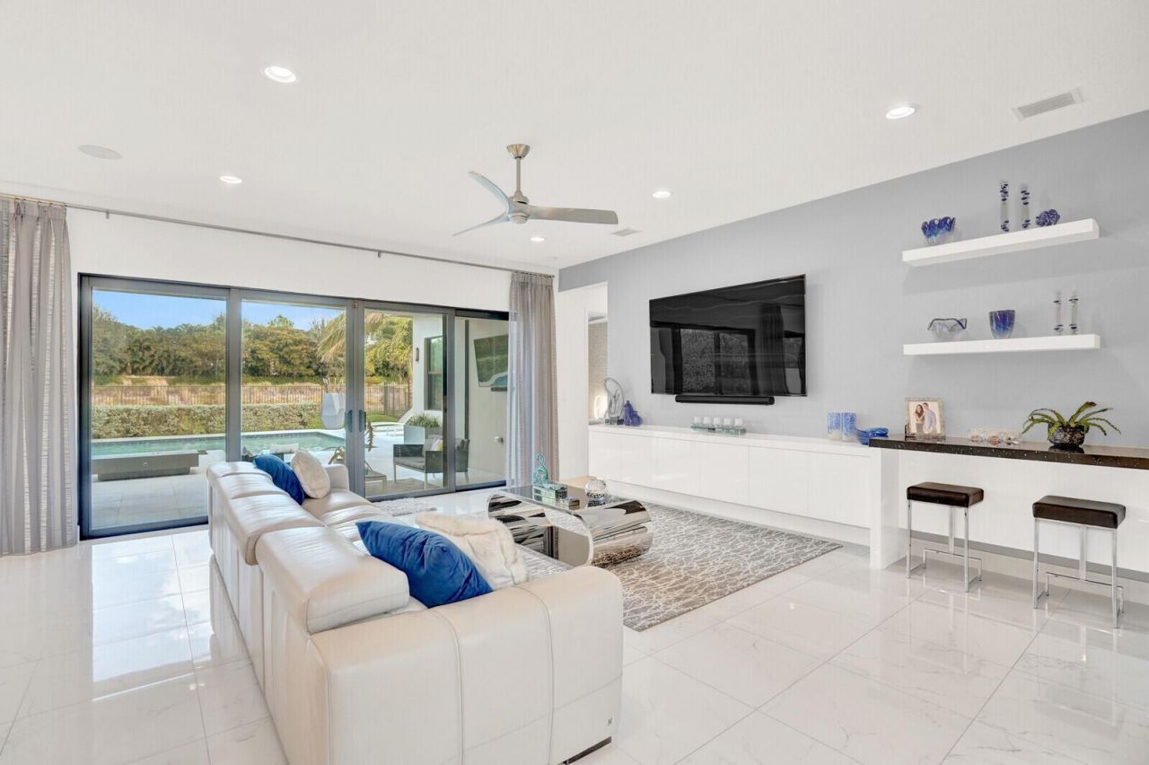 8815 Skyward Street, Boca Raton, FL 33496 Photo