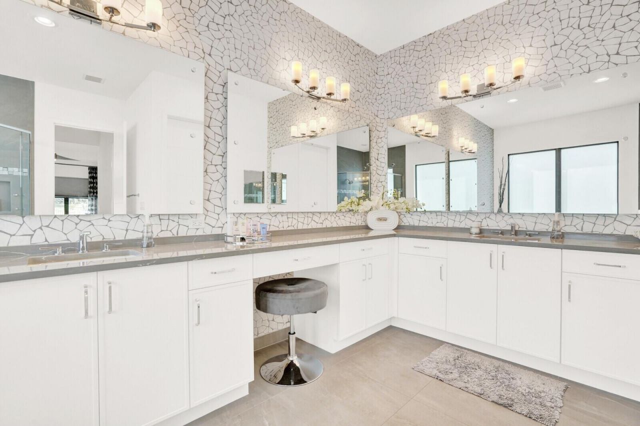 8815 Skyward Street, Boca Raton, FL 33496 Photo