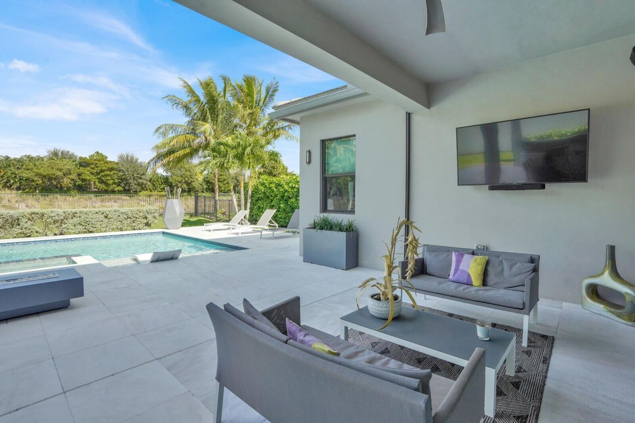 8815 Skyward Street, Boca Raton, FL 33496 Photo