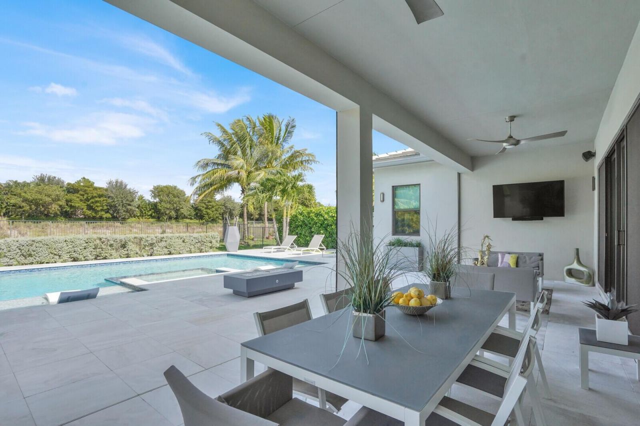 8815 Skyward Street, Boca Raton, FL 33496 Photo