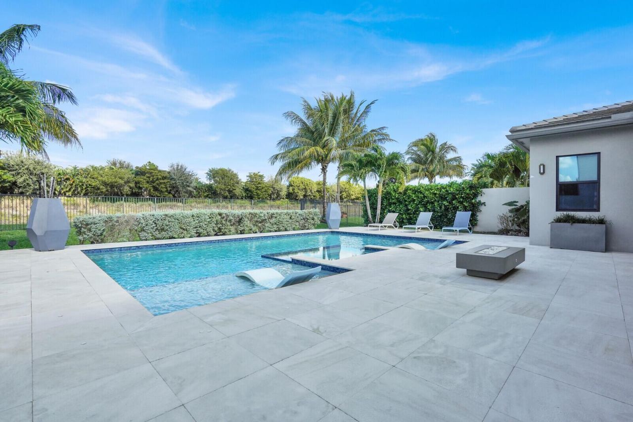 8815 Skyward Street, Boca Raton, FL 33496 Photo