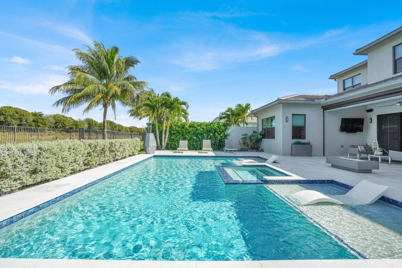 8815 Skyward Street, Boca Raton, FL 33496 Photo