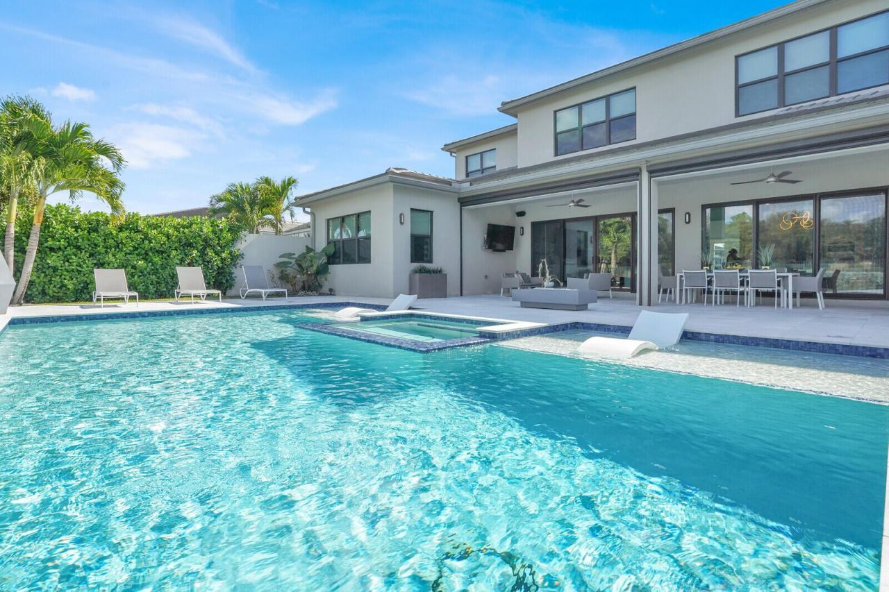 8815 Skyward Street, Boca Raton, FL 33496 Photo