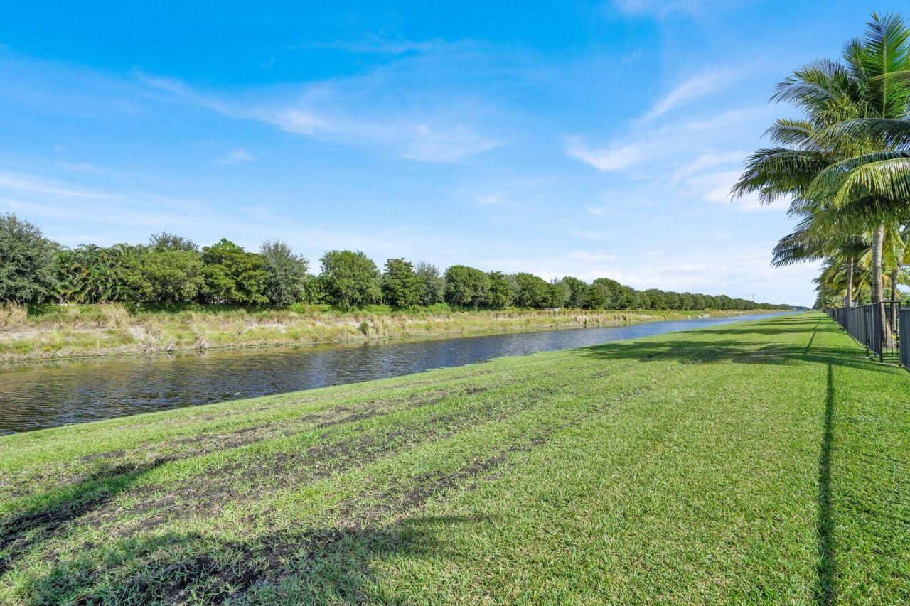 8815 Skyward Street, Boca Raton, FL 33496 Photo