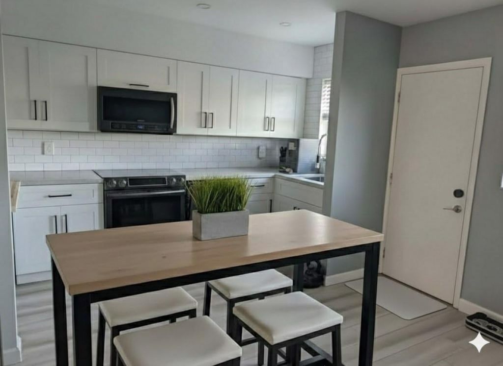 505 NE 20th Avenue, Unit 209, Deerfield Beach, FL 33441 Photo