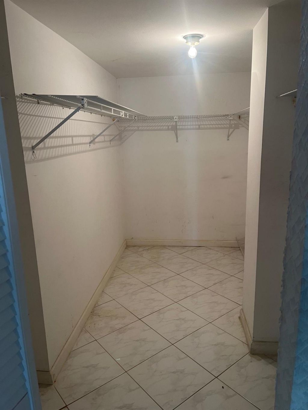 600 Three Islands Boulevard, Unit 1015, Hallandale Beach, FL 33009 Photo