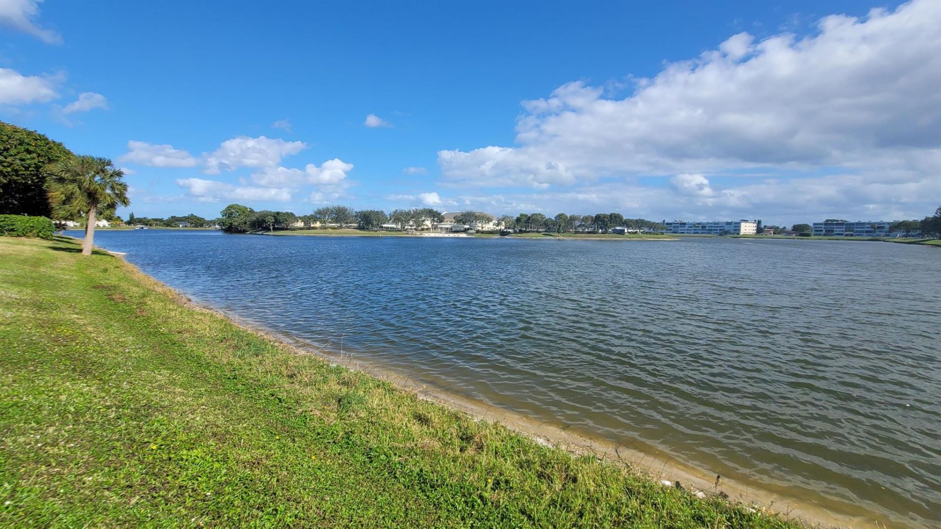 35 Somerset B, West Palm Beach, FL 33417 Photo