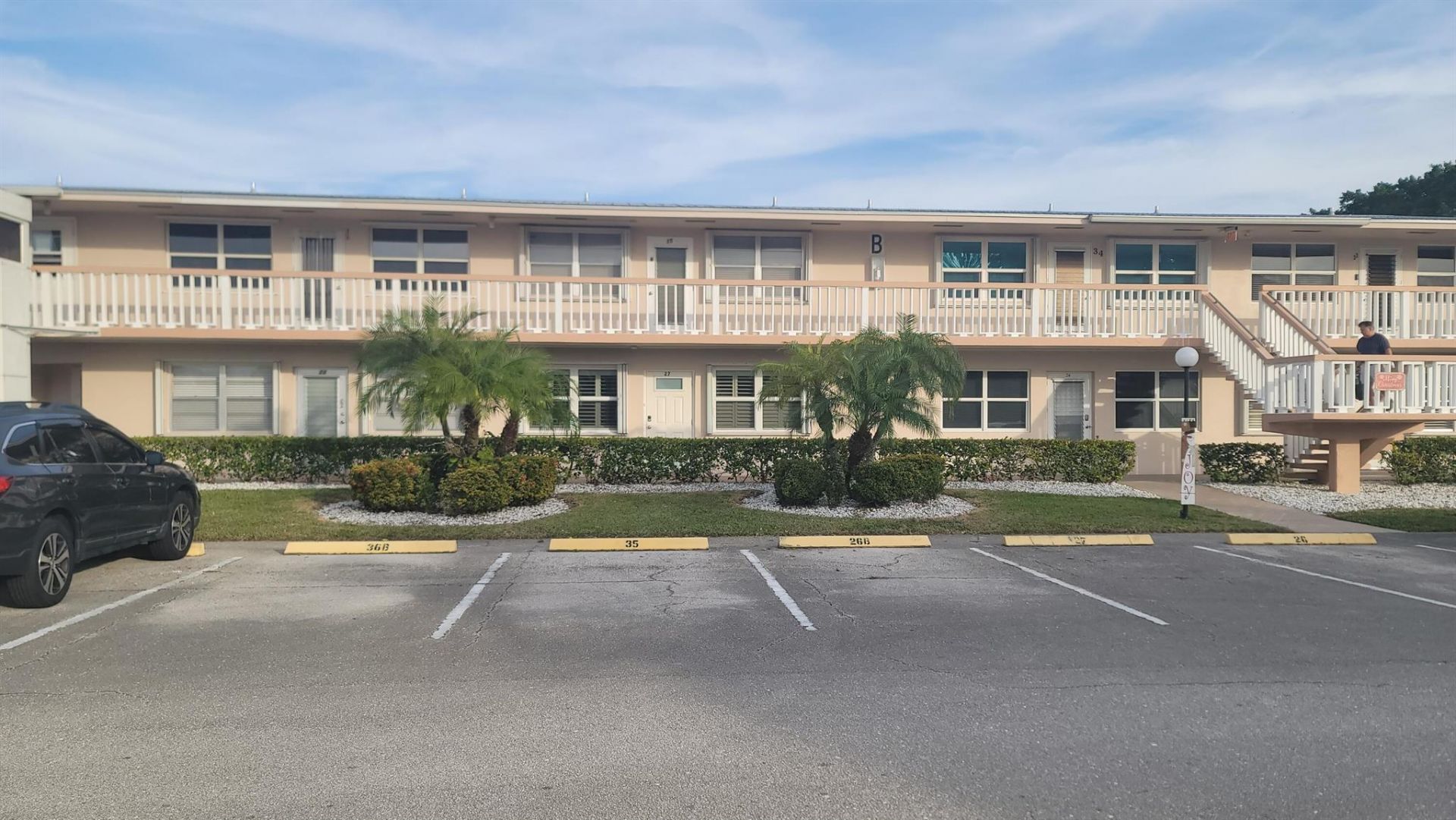 35 Somerset B, West Palm Beach, FL 33417 Photo