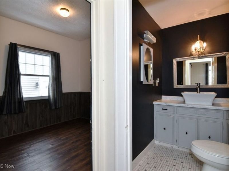 4111 W 220th Street, Fairview Park, OH 44126 Photo 14