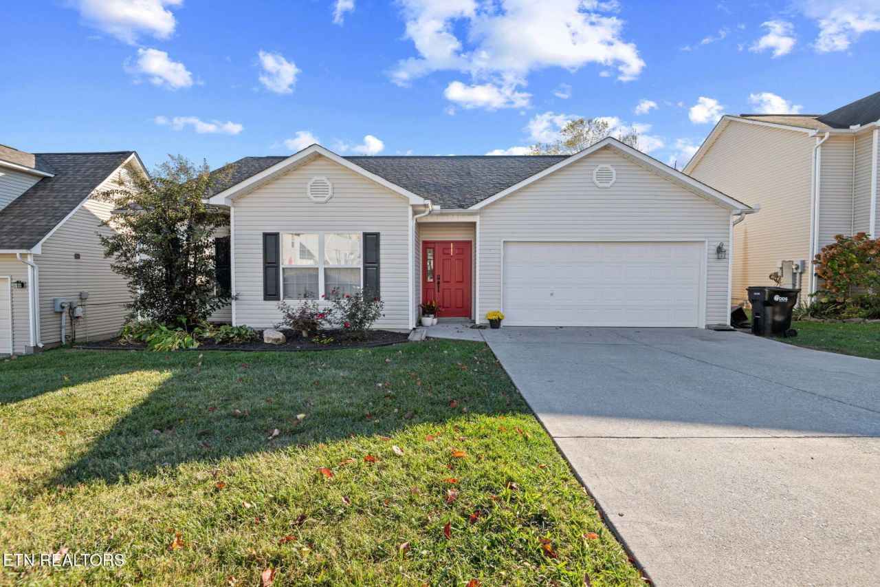 2028 Cartmill Drive, Powell, TN 37849 Main Photo