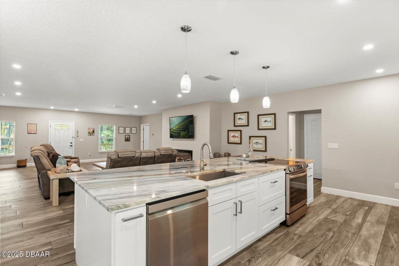 2995 Ragis Road, Edgewater, FL 32132 Photo