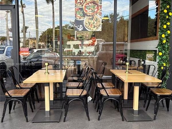 13452 Biscayne Blvd, North Miami, FL 33181