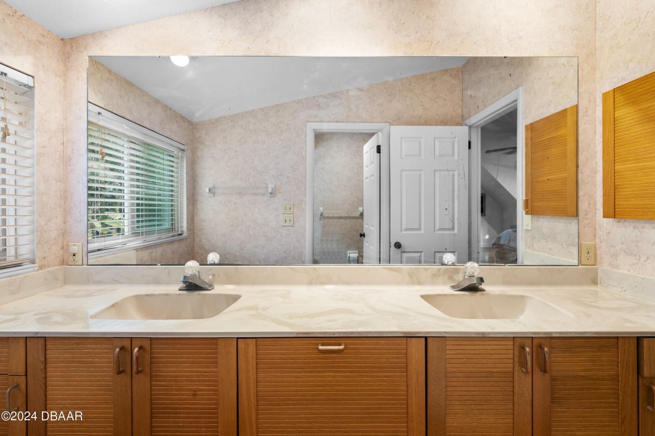 120 Beach Street, Ponce Inlet, FL 32127 Photo