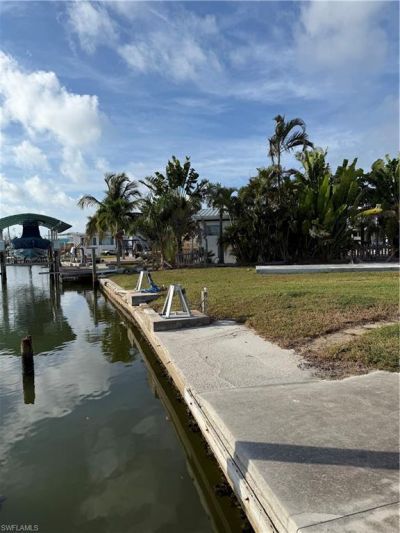 3867 Phoenix Dr , Saint James City, FL 33956 Photo