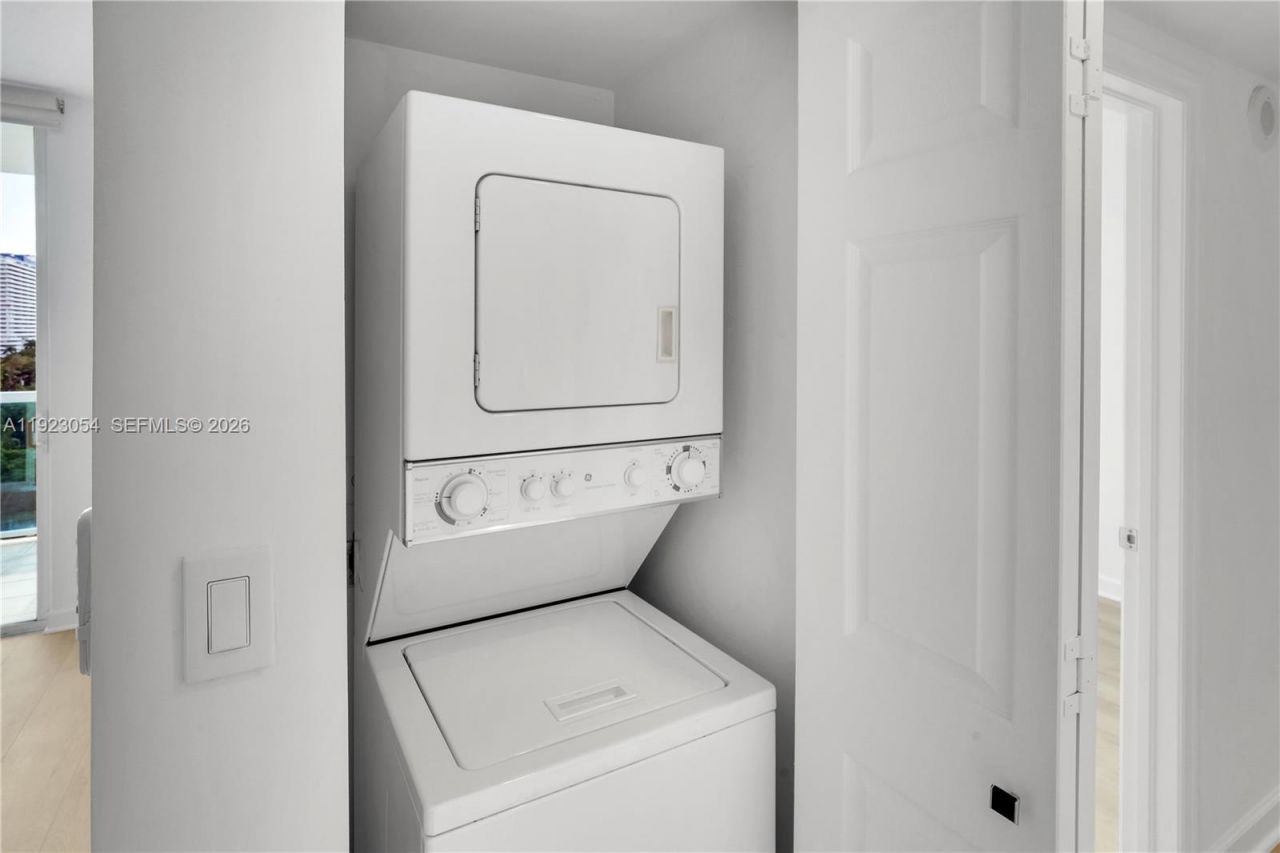 1723 SW 2nd Ave, Unit 909, Miami, FL 33129 Photo