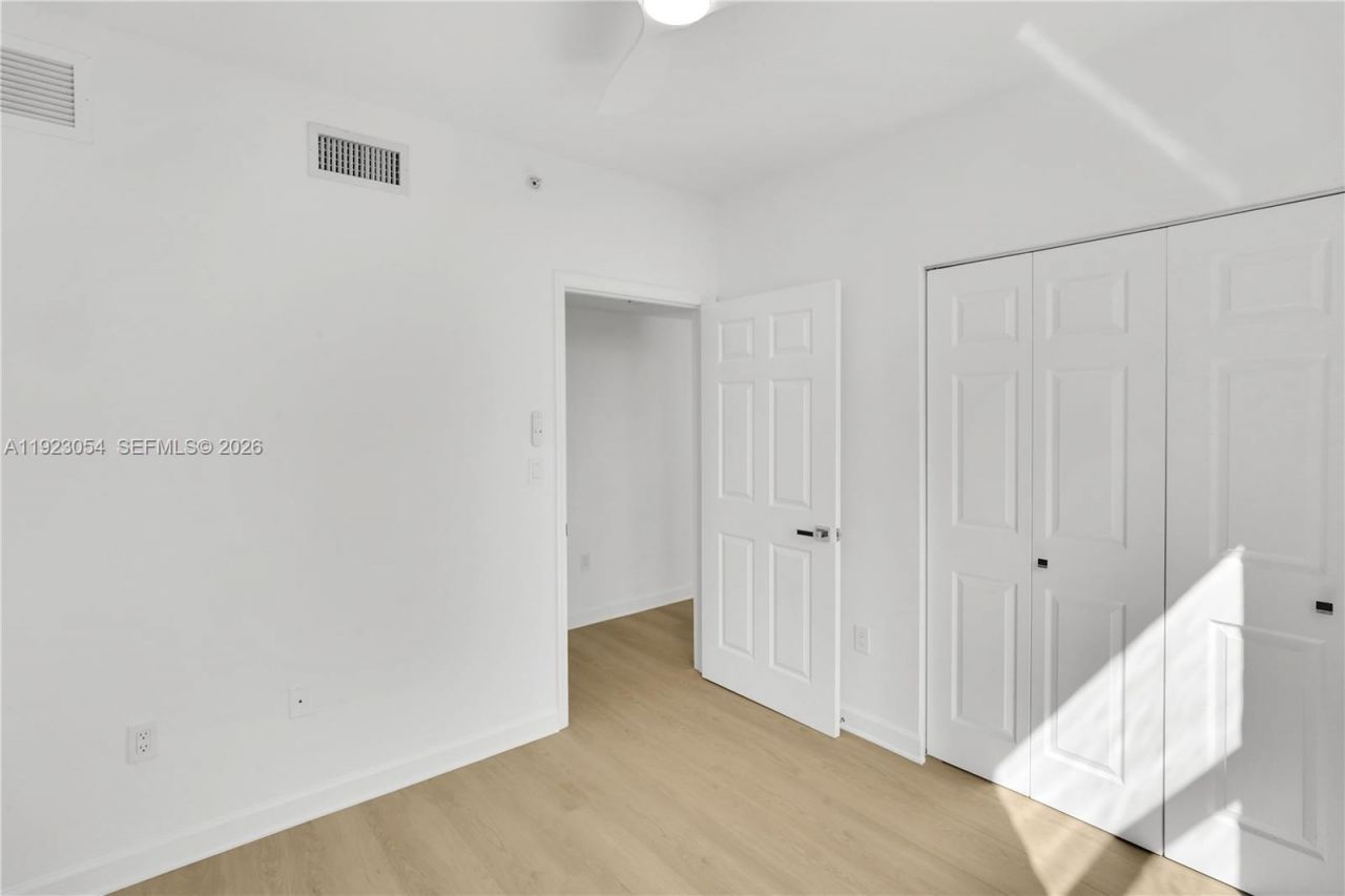 1723 SW 2nd Ave, Unit 909, Miami, FL 33129 Photo