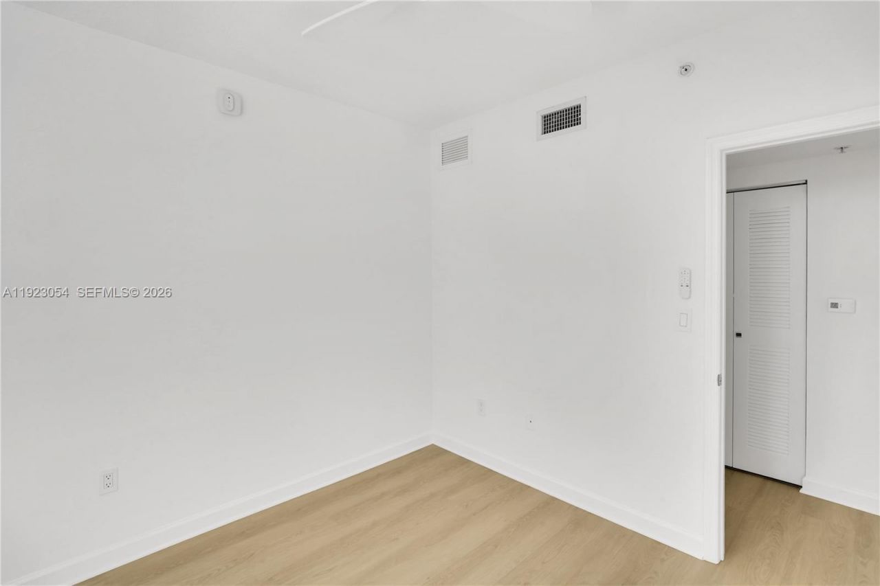 1723 SW 2nd Ave, Unit 909, Miami, FL 33129 Photo