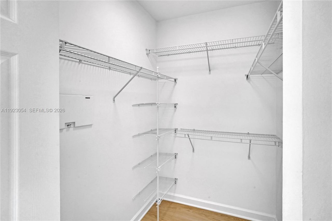 1723 SW 2nd Ave, Unit 909, Miami, FL 33129 Photo