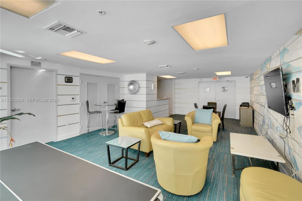 1723 SW 2nd Ave, Unit 909, Miami, FL 33129 Photo