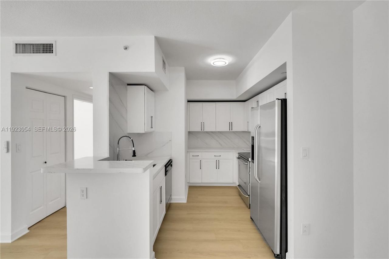 1723 SW 2nd Ave, Unit 909, Miami, FL 33129 Photo