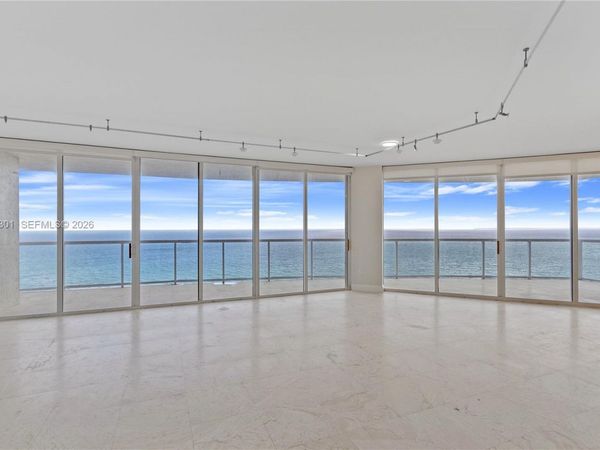 18671 Collins Ave, Unit 1702, Sunny Isles Beach, FL 33160