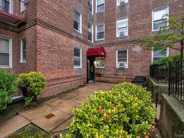 79-06 Main Street, Unit 2-J, Flushing, NY 11367