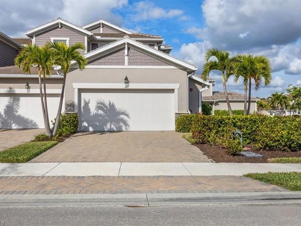 4687 Arboretum CIR, Unit 203, NAPLES, FL 34112