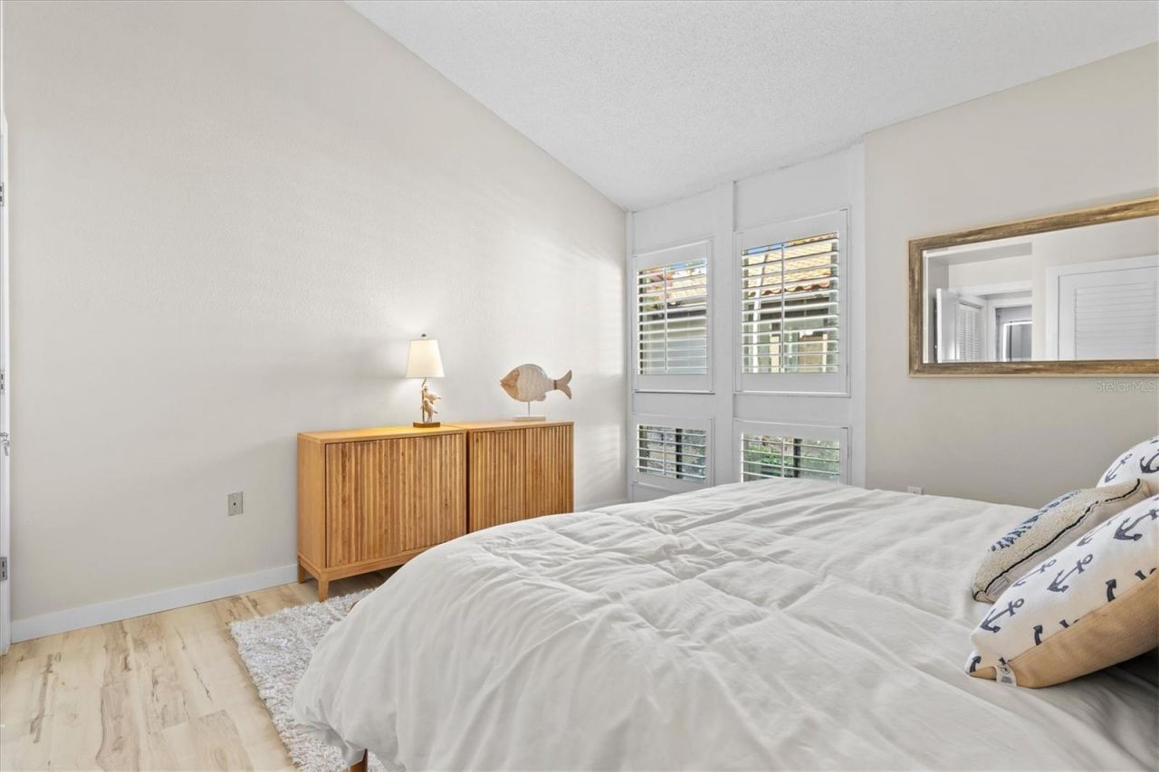 800 S Blvd Of The Presidents, Unit 3, Sarasota, FL 34236 Photo