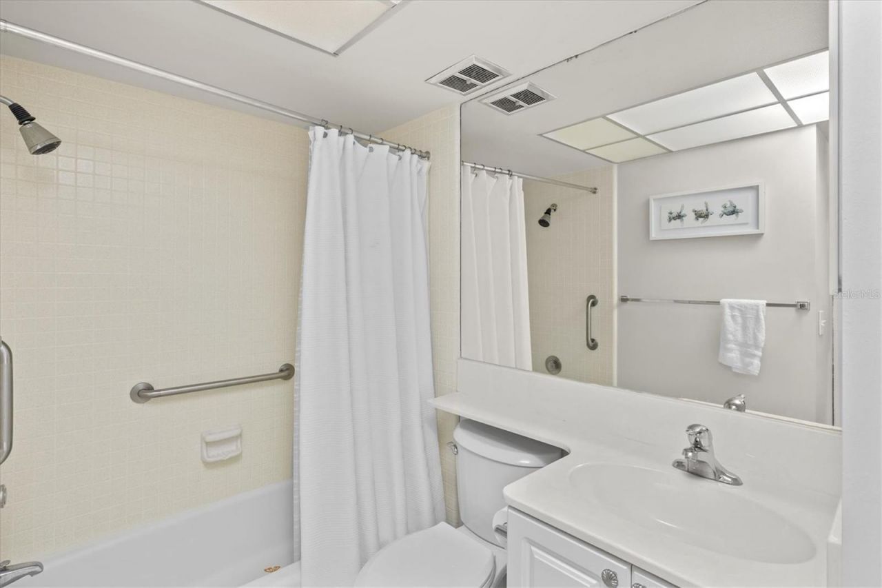 800 S Blvd Of The Presidents, Unit 3, Sarasota, FL 34236 Photo