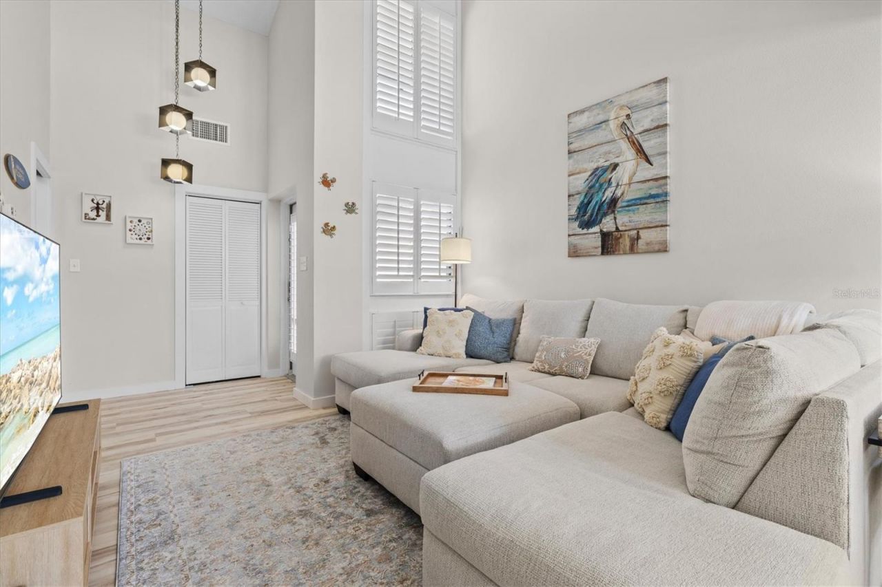 800 S Blvd Of The Presidents, Unit 3, Sarasota, FL 34236 Photo