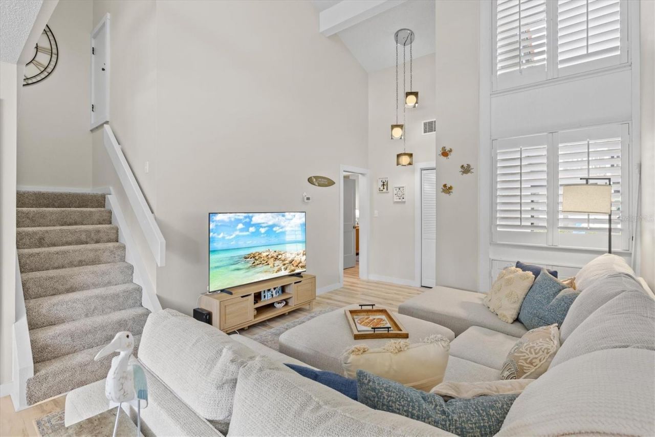 800 S Blvd Of The Presidents, Unit 3, Sarasota, FL 34236 Photo