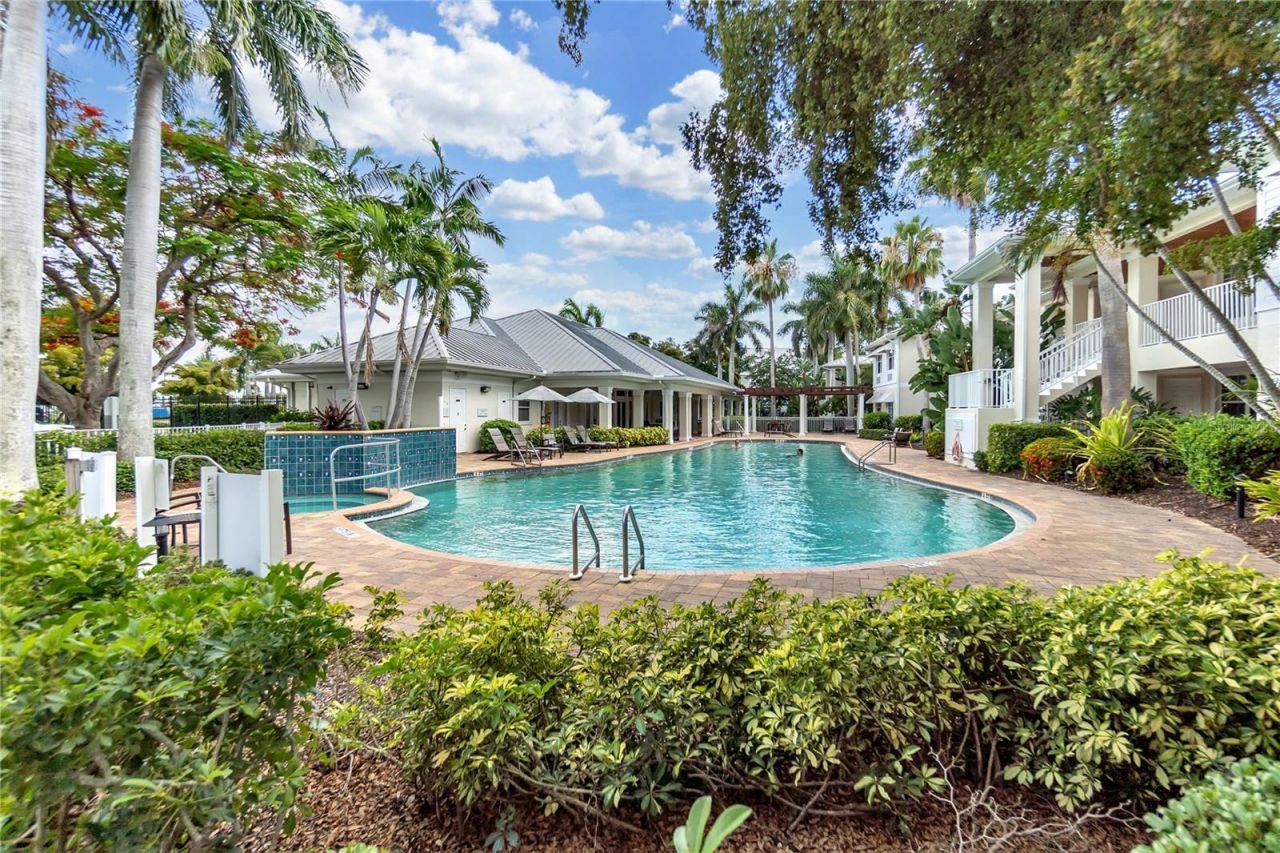 3604 54th Drive W, Unit 103, Bradenton, FL 34210 Photo